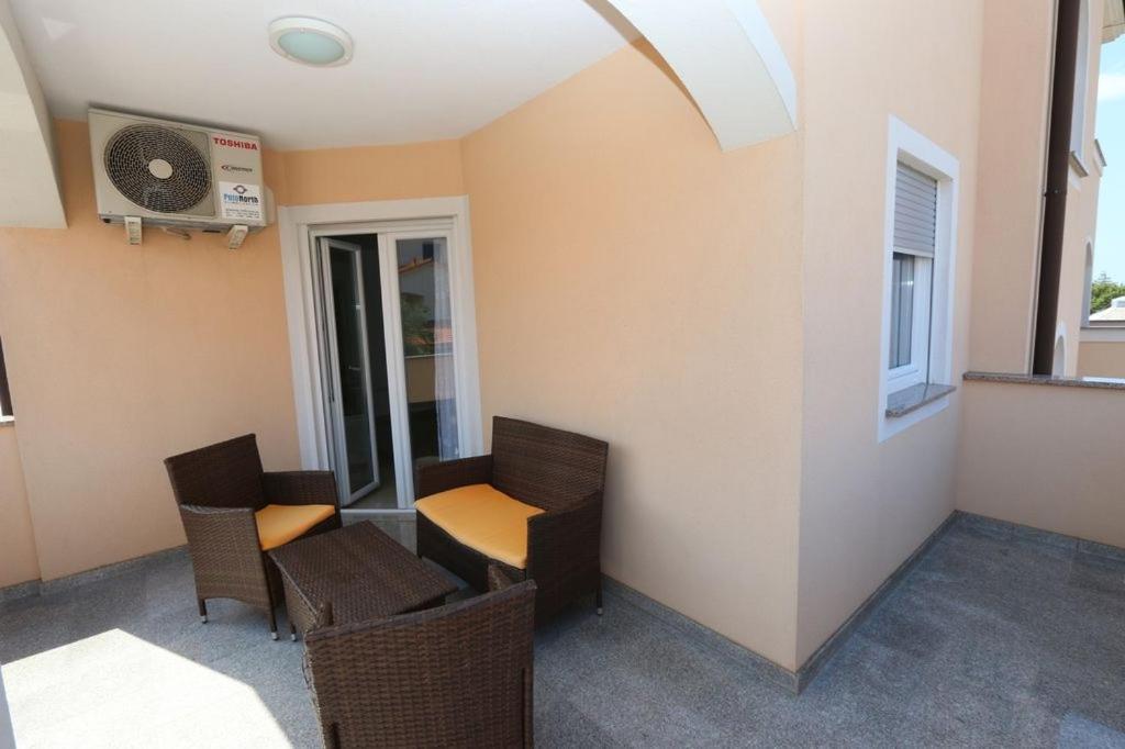 Guesthouse Medulin Bagian luar foto