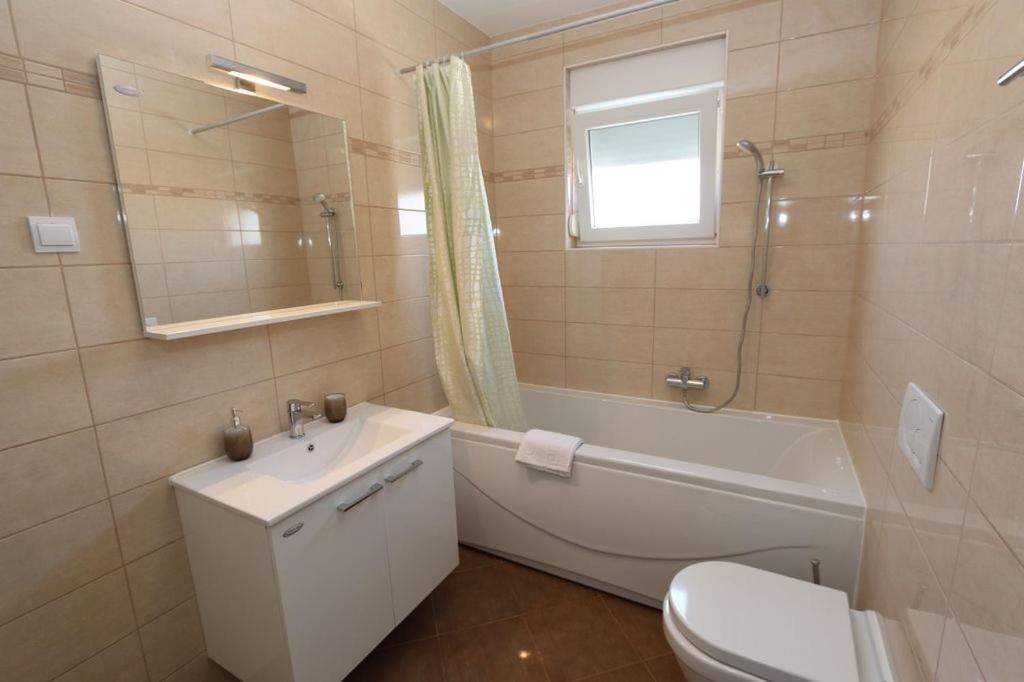 Guesthouse Medulin Bagian luar foto