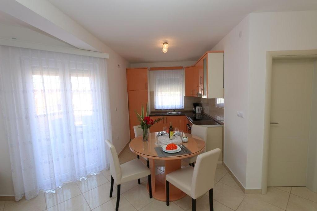 Guesthouse Medulin Bagian luar foto